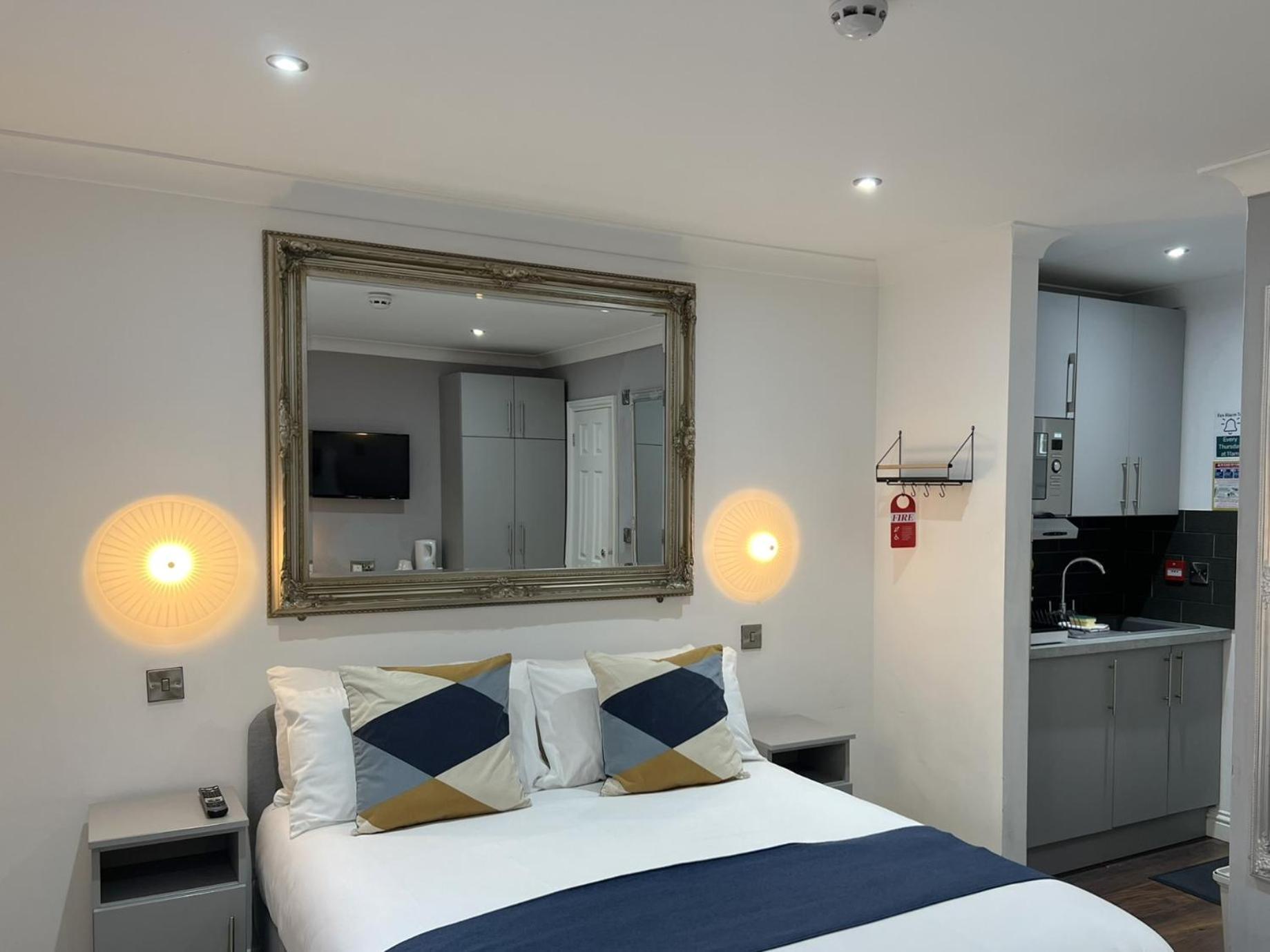 Melbury Rooms & Studios Exeter Bilik gambar